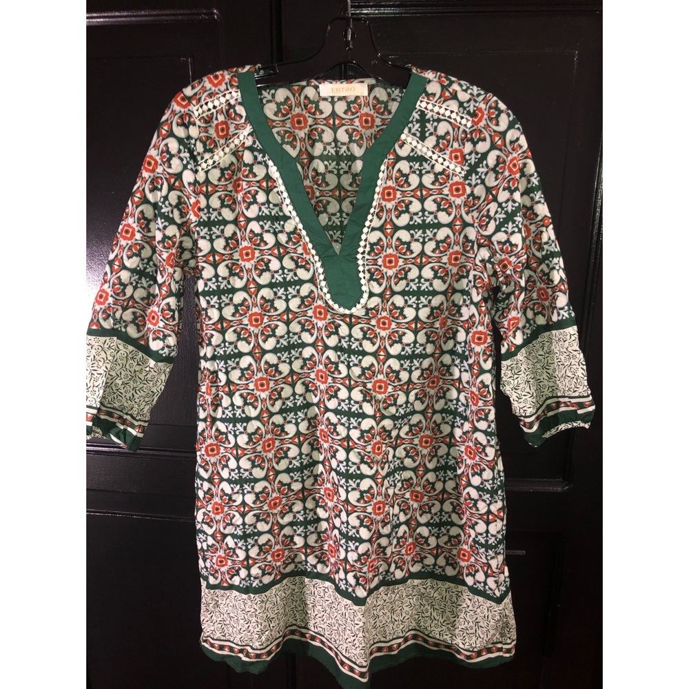 Super cute patterned sun dress